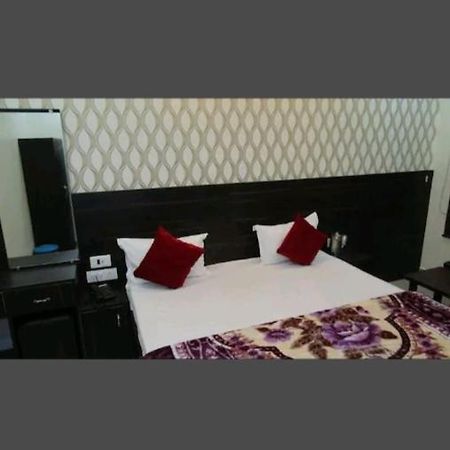 The Banarasi Kothi Hotel Varanasi Esterno foto